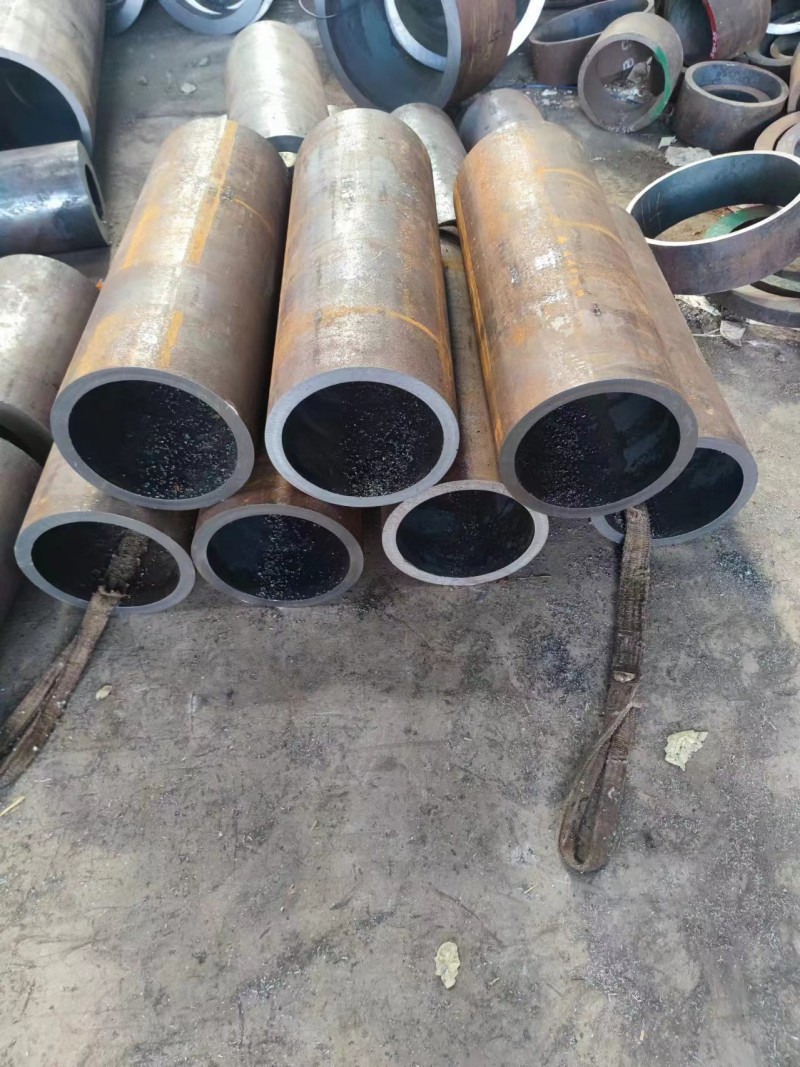 静乐静乐静乐12Cr1MovG无缝钢管切割